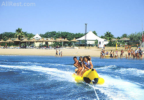 Club Asteria 29
